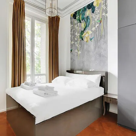 Magnificent Appt - 2bd-4p - Georges V - Champs-elysees