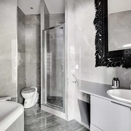 Magnificent Appt - 2bd-4p - Georges V - Champs-elysees * 巴黎